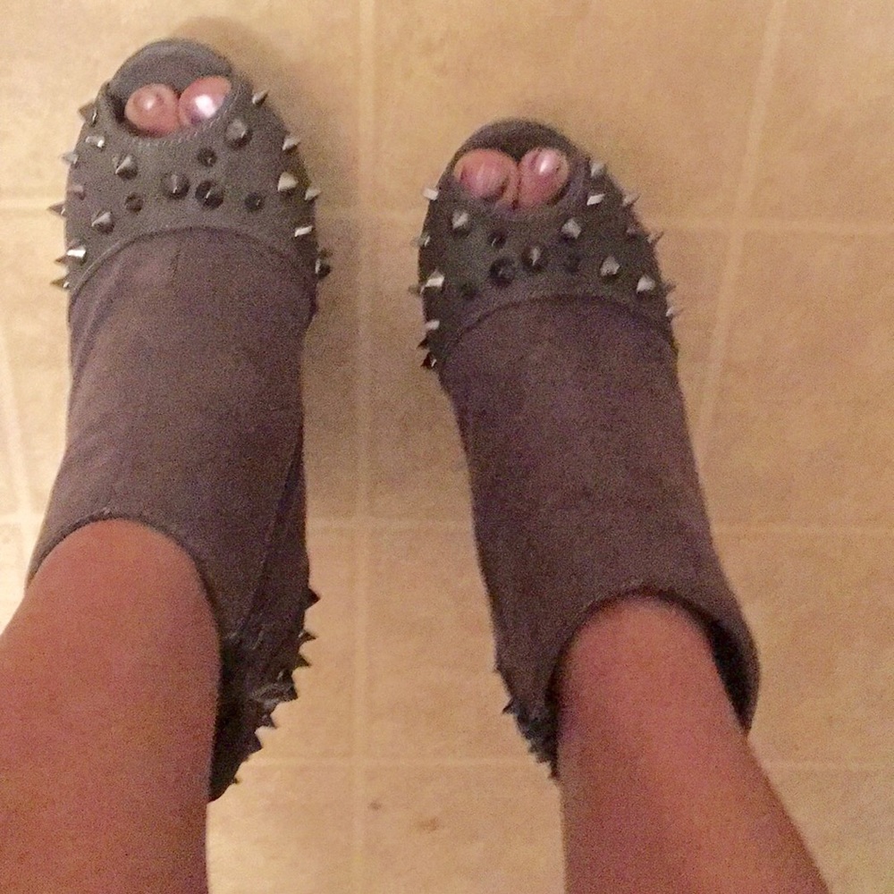 Gray spiked booties